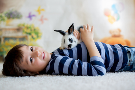 How to Handle Pets and Children During Home Showings and Open Houses