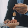 How to Hold Your Real Estate Agent Accountable During the Selling Process