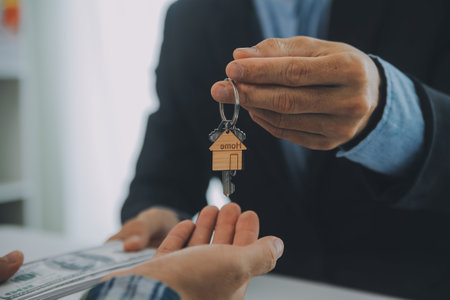 How to Hold Your Real Estate Agent Accountable During the Selling Process