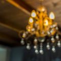 How to Use Accent Lighting to Highlight Architectural Features and Décor